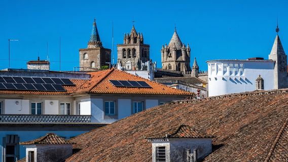 Lisbon Evora Old Town + Bone Chapel Exploration 1-day Tour