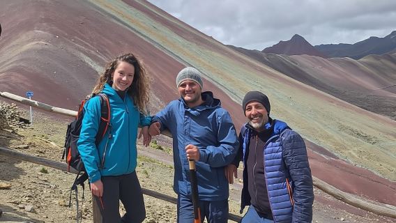 Cusco: Rainbow Mountain and Red Valley Guided Day with Meals