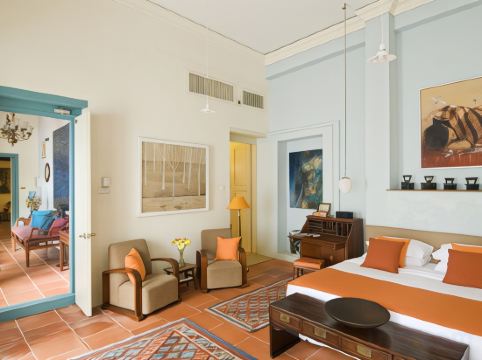 23 LoveLane Penang Room Type - Straits Eclectic Room