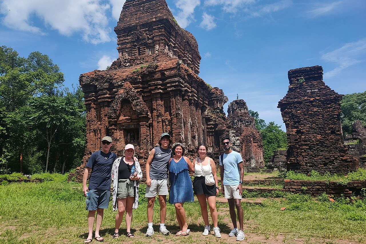 My Son Sanctuary Nachmittagstour – Genieße eine Bootsfahrt & Banh Mi