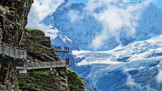 สวิตเซอร์แลนด์ กรินเดลวาลด์ - ตั๋วกระเช้าลอยฟ้าไปกลับรอบแรก [มีตั๋วกิจกรรมกลางแจ้งให้เลือกหลากหลาย]