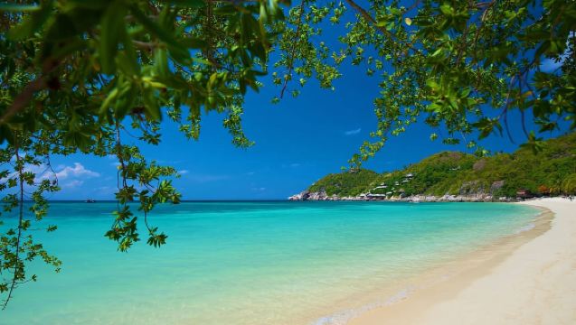 Koh Tao: Golden Hour Getaway – Your Late Start to Paradise