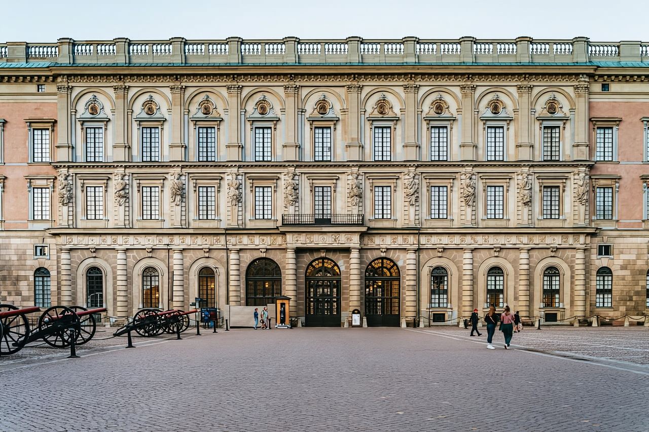 Stockholm: Ghost Walk and Historical Tour