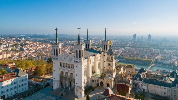 Lyon: Private Walking Tour of UNESCO Old Districts