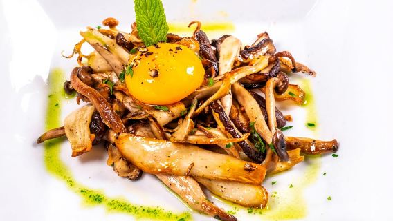 PENGALAMAN GASTRONOMI JAMUR. Tur tidak termasuk