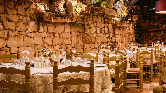 SATURGROOVE im Ta‘ Marija – maltesisches Dinner-Disco-Erlebnis!