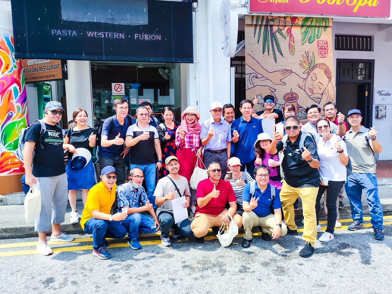 Singapore: Genies of Kampong Glam – Experiential Heritage