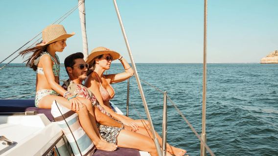 Portimao: Luxus-Segelyacht-Kreuzfahrt bei Sonnenuntergang