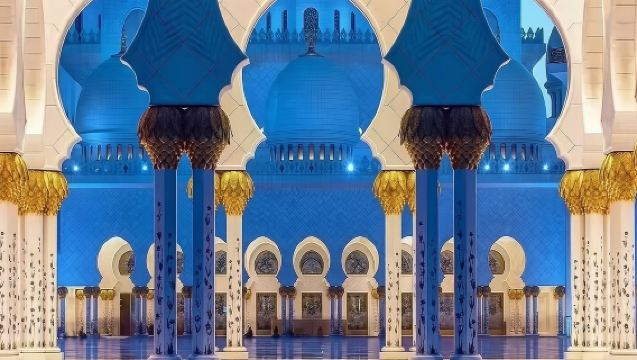 1 orang boleh tempah|Lawatan Sehari ke Istana Presiden, Muzium Louvre & Masjid Agung (Pakej Pelancongan Berpandu)