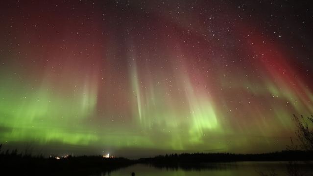 加拿大耶洛奈夫/黃刀~追逐極光|與光共舞/拍照/導遊【中文】