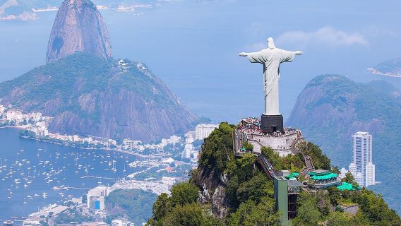 Día completo en Río: Escaleras de Selarón, Cristo Redentor y Pan de Azúcar – Entradas y almuerzo incluidos