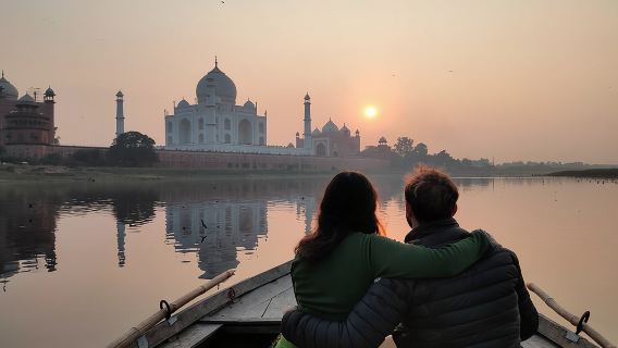 Agra Full-day Tour Taj Mahal, Agra Fort & Secret Walking Tour with Private Car