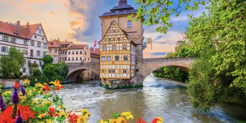 探索德國隱世古鎮|班貝格老城日遊全景打卡&城堡遊船+煙熏啤酒