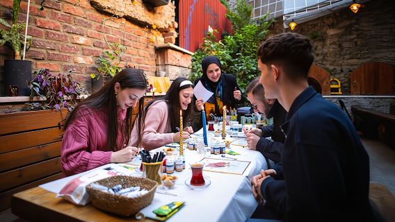 Traditional Stained Glass Painting Workshop in Istanbul
