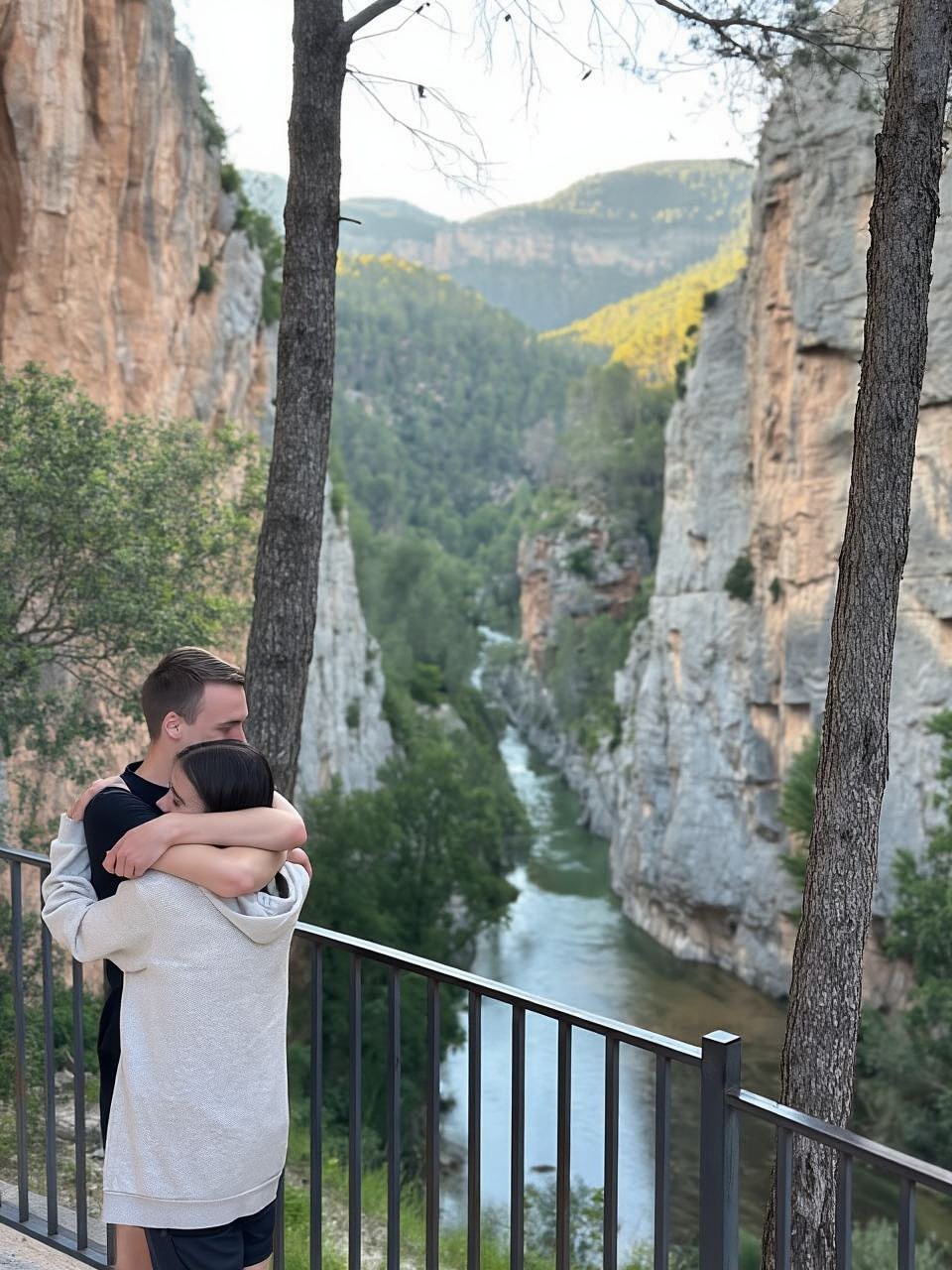 Montanejos: Magisches Nachtschwimmen unter den Sternen