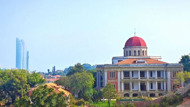 Zhangzhou South Fort + Zhangzhou Ancient City + Baitang Bay + Daimei Village Day Tour