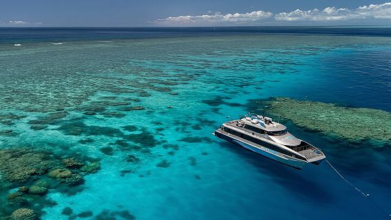 Silversonic Outer Great Barrier Reef Cruise from Port Douglas