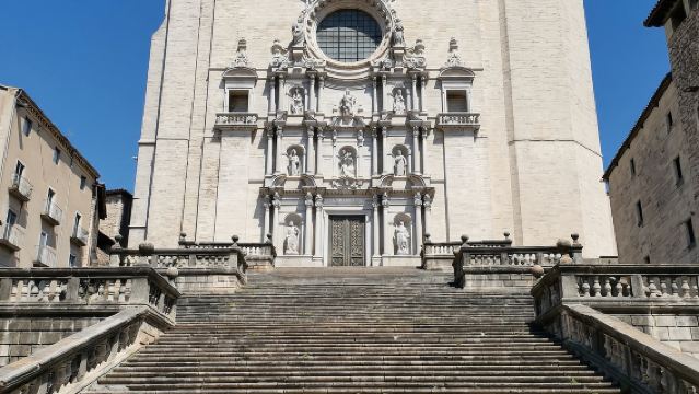 1-day tour to Girona Cathedral, Muralles de Tossa de Mar, Tossa de Mar Viewpoint, and Botanical Garden