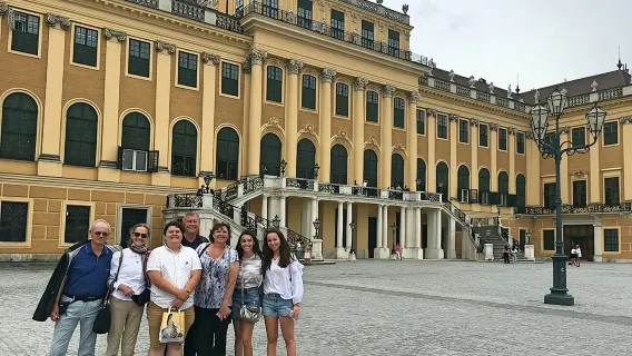 Private Schönbrunn Palace and Gardens Tour