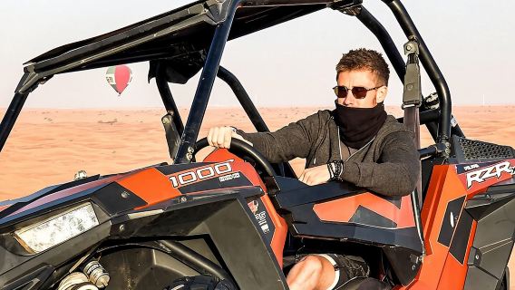 ซาฟารีขับรถบักกี้บนเนินทรายยามเช้าที่ดูไบ พร้อมแซนด์บอร์ดและขี่อูฐ