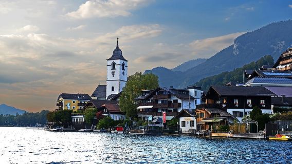哈修塔特+聖沃夫岡：徜徉於山水之間，奧地利湖區輕鬆賞景遊