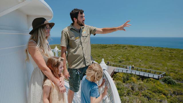 Cape Naturaliste Lighthouse Fully-guided Tour