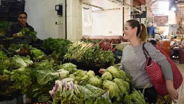 Moroccan cooking class with maket in the Medina of Marrakech
