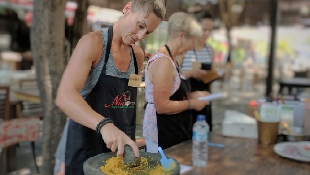 Kelas Memasak Bali Nia