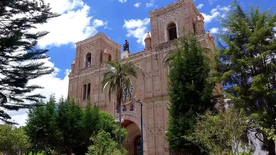 Cuenca Half-Day City Tour Including Panama Hat Factory