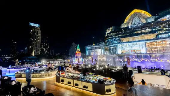 โอพูเลนซ์ ครูซ (Opulence Cruise) ท่องราตรีบนเรือหรูหรา