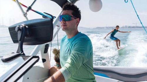 Dubai wake surfing experience 6