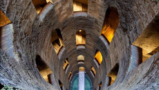 Orvieto Gran Tour by Panoramic Electric Mini-Bus