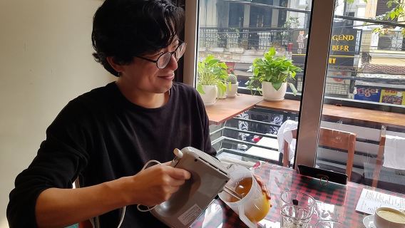 Hanoi daily egg coffee making course with local guide