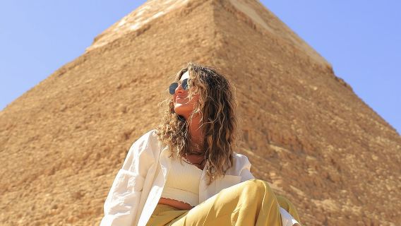 Top Attractions Tour in Giza Pyramids And Horse carriage With panoramic view