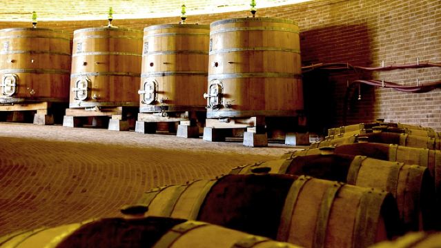 Small-Group Brunello di Montalcino Wine-Tasting Trip from Siena