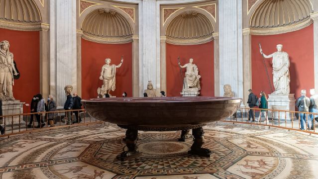 Vatican Museums, Sistine Chapel and St. Peter's Basilica Tour