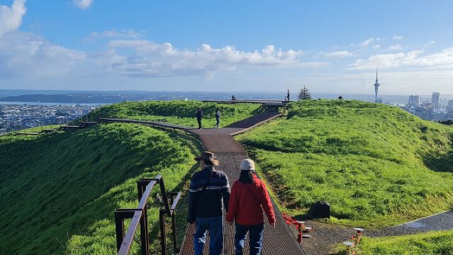 Ausgezeichnet 2025: Tagesausflug zu den Highlights von Auckland