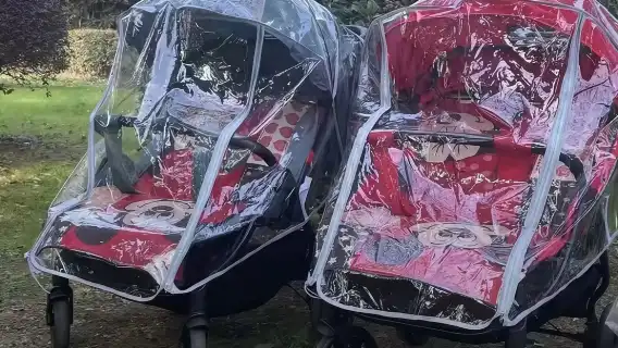 上海迪士尼度假區一對一導遊管家帶玩/迪士尼童車租車（迪士尼旅遊團帶玩服務/高端vip私人客製化/團體諮詢）