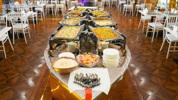 ดูไบ: ล่องเรือ Marina Express พร้อมดินเนอร์