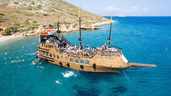 Роскошный круиз по 3 островам с 4 остановками для купания с капитаном Морганом