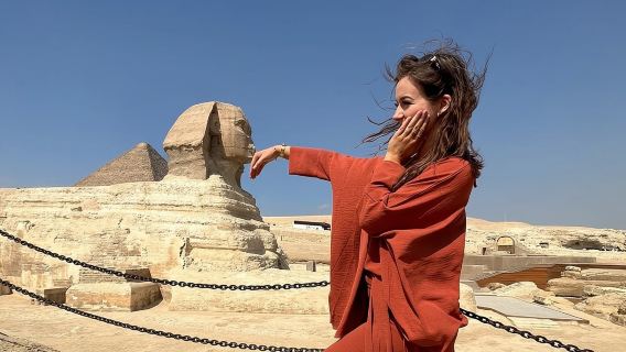 Private Guided tour to Giza Pyramids,Sphinx Camel Ride and Lunch