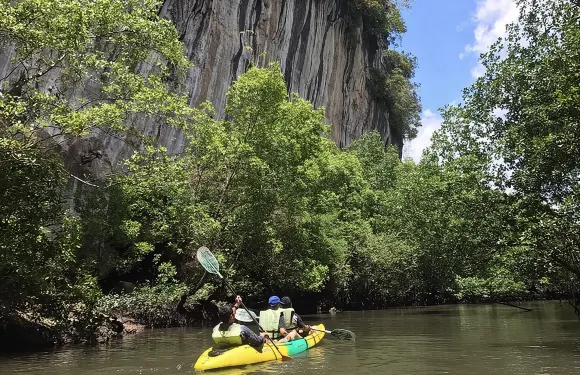 喀比奧塔蘭獨木舟之旅