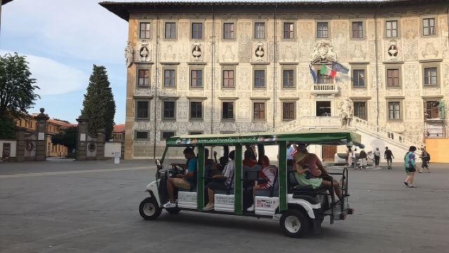 Pisa: Jenseits des Schiefen Turms (1-stündige Rundfahrt)