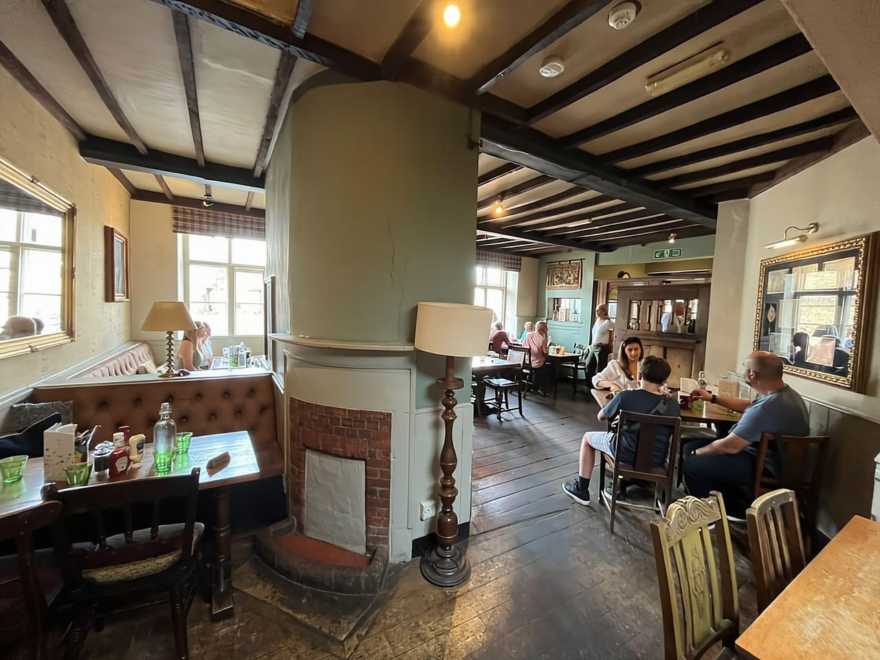 Da Londra: Tour Privato del Cerchio Interno di Stonehenge con Bath