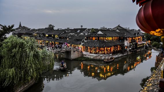 Business-Van | Englischsprachiger Reiseleiter | Abfahrt ab Hangzhou + Xitang + Westsektor + inklusive Nachtbesichtigung im Westsektor