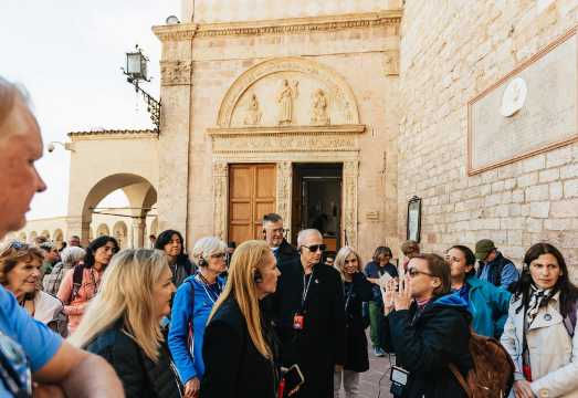 From Florence: Assisi and Perugia Tour with Church Visits