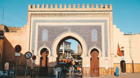 Scopri la città di Fes a piedi con le migliori guide