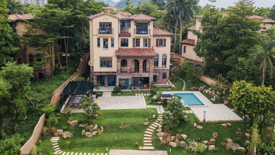 佛山美的鷺湖森林公園度假區·過夜露營【鷺湖莊園10房20床泳池別墅+泡池+KTV+桌球+燒烤】