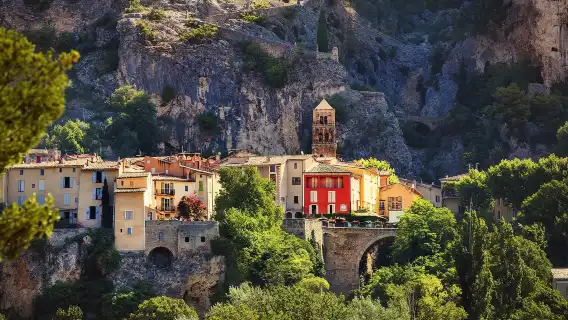 1-day tour to Verdon Gorge and lavender fields from Nice, France (visit the ceramic village)