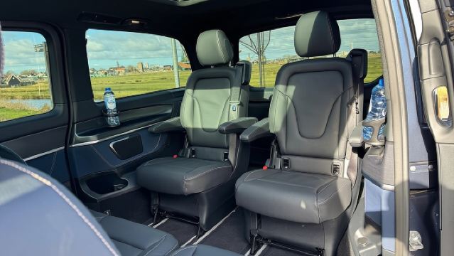 ザーンセ・スカンスとフォーレンダムのプライベートツアー - 木靴、チーズなど